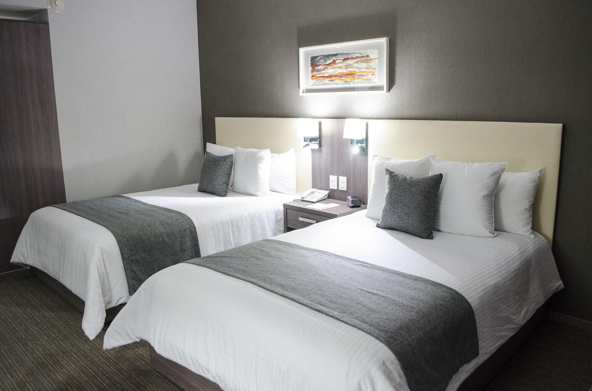 Casa Inn Galerias Celaya Екстер'єр фото