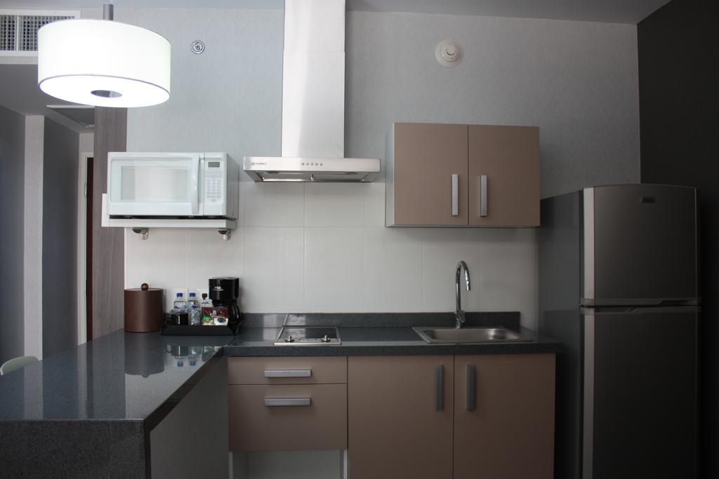 Casa Inn Galerias Celaya Екстер'єр фото