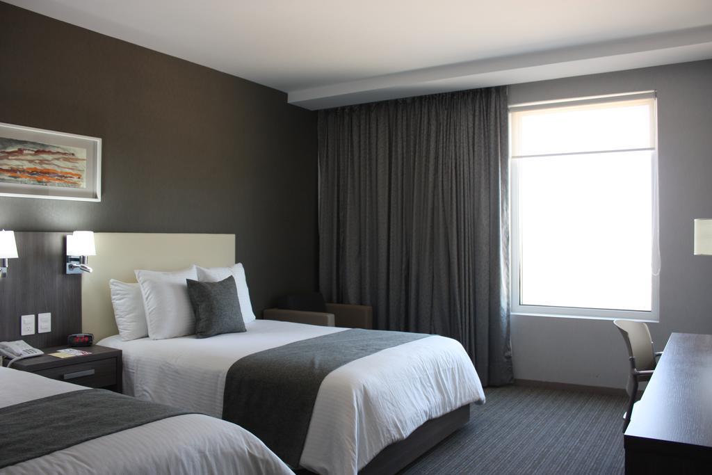 Casa Inn Galerias Celaya Екстер'єр фото
